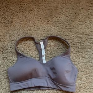 Lululemon sports bra 8